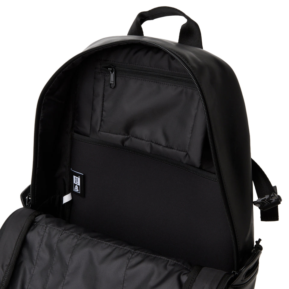 スマートパック 02 28L シンセティックレザー ブラック | NEW ERA ニューエラ公式オンラインストア