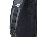スリングボディバッグ 12L シンセティックレザー ブラック | NEW ERA ニューエラ公式オンラインストア