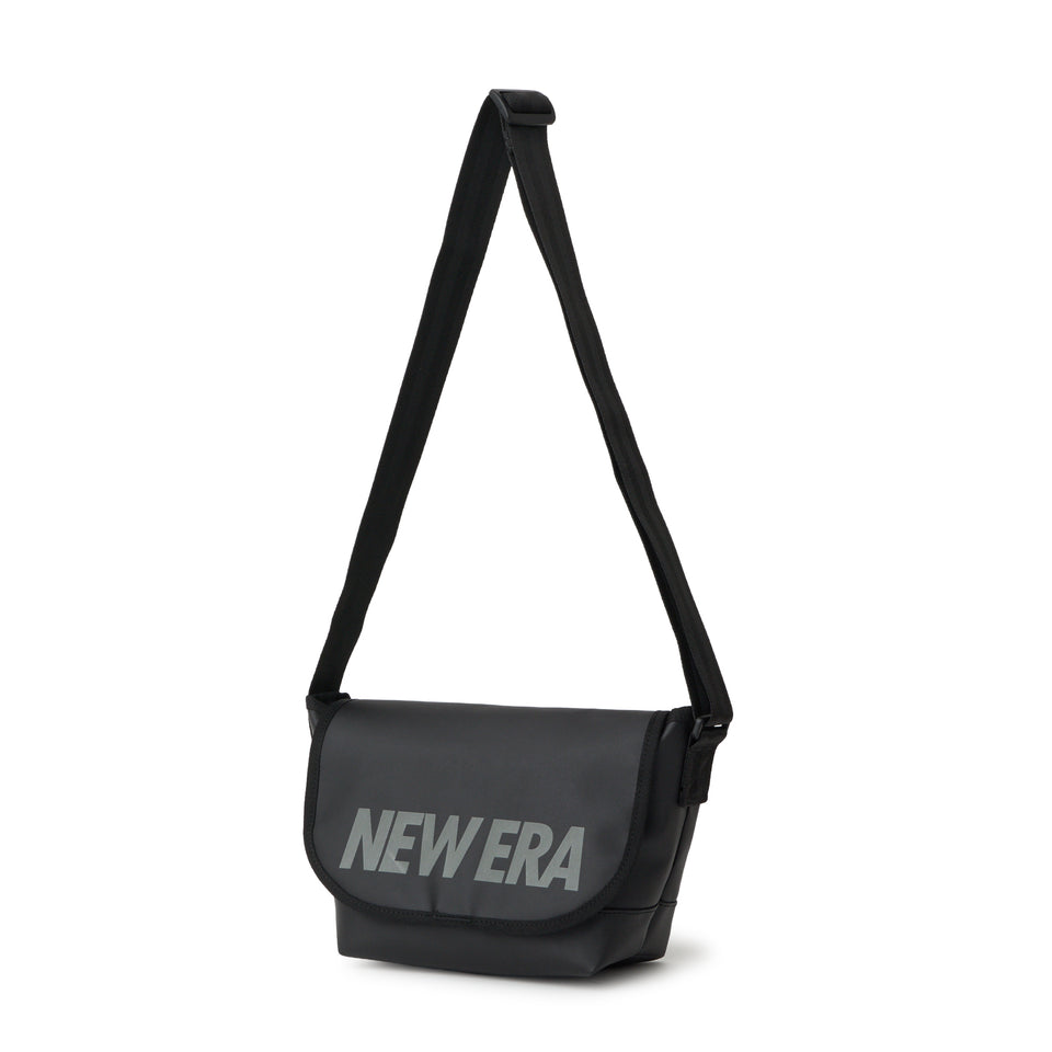 ショルダーバッグ ミニ 3.5L ブラックTPU | NEW ERA ニューエラ公式オンラインストア