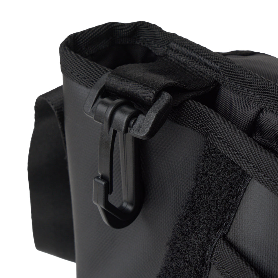 ショルダーバッグ ミニ 3.5L ブラックTPU | NEW ERA ニューエラ公式オンラインストア