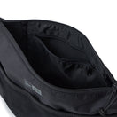サコッシュ 2.5L NEW ERAロゴ ブラック | NEW ERA ニューエラ公式オンラインストア