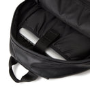 ライトパック 27L シンセティックレザー ブラック 26ss | NEW ERA ニューエラ公式オンラインストア