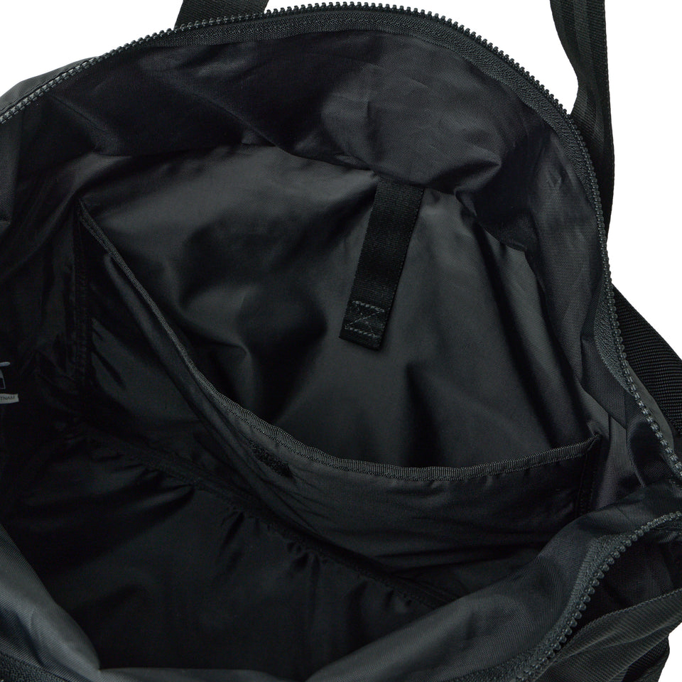 ジムトート バッグ 37L NEW ERAロゴ ブラック | ニューエラオンライン