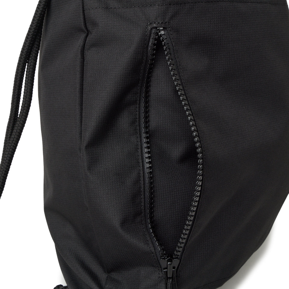 デイサック 150D ブラック | NEW ERA ニューエラ公式オンラインストア