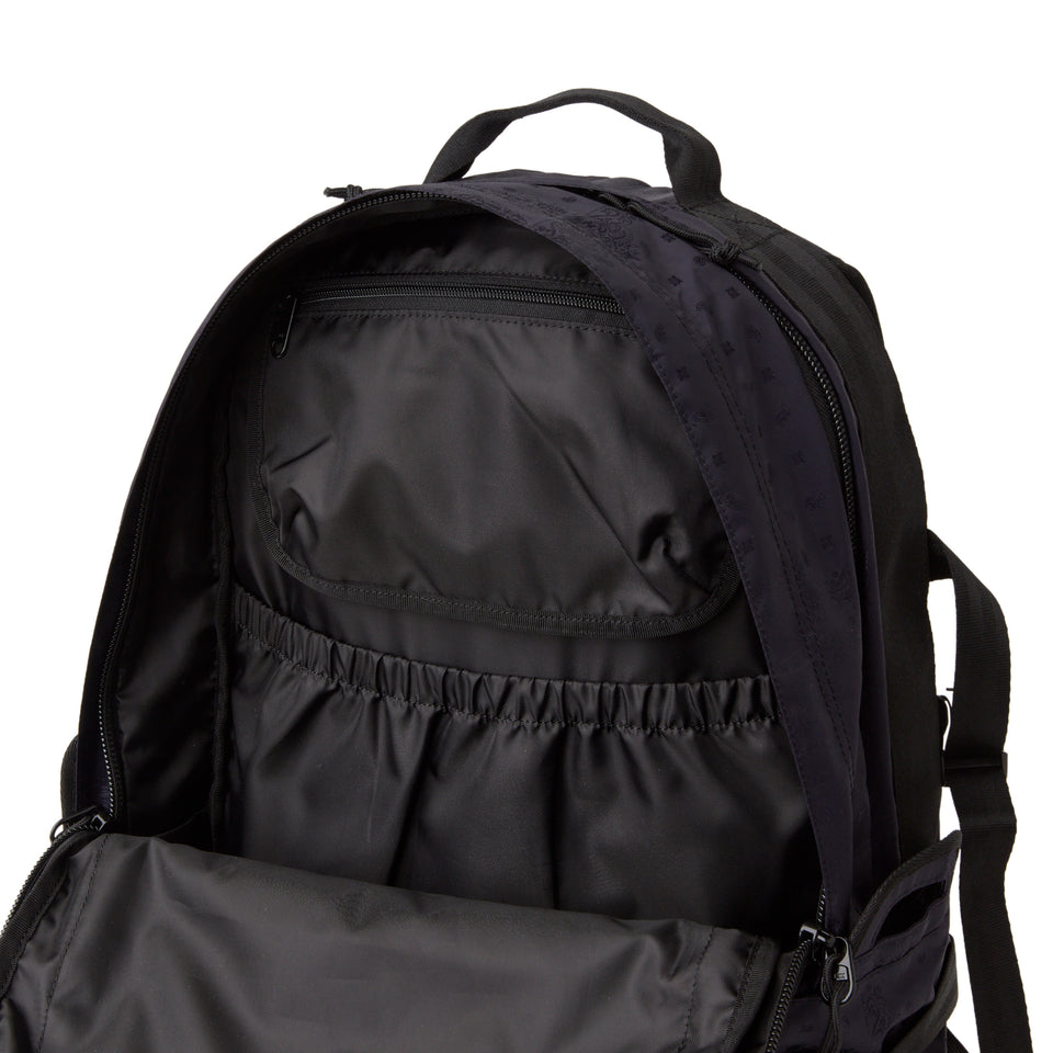 New Era キャリアパック　35L 紺色 キャリアパック 35L オリーブ | ニューエラオンラインストア