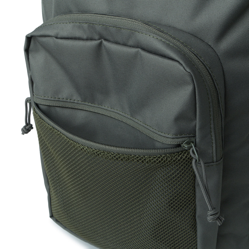 キャンパスパック 35L オリーブ | NEW ERA ニューエラ公式オンラインストア