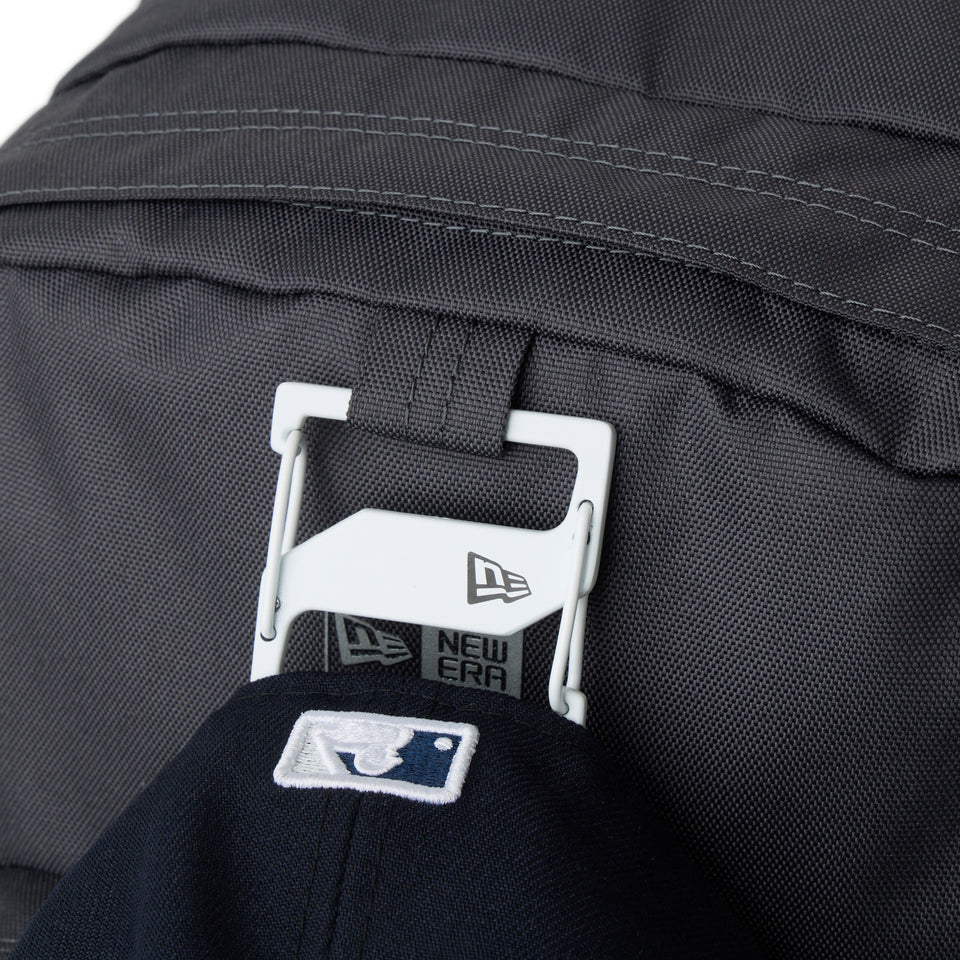 キャンパスパック 35L グラファイト | NEW ERA ニューエラ公式オンラインストア