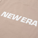 キッズ Youth 半袖 ユーティリティー Tシャツ Wordmark Logo アッシュブラウン | アウトドア | NEW ERA ニューエラ公式オンラインストア