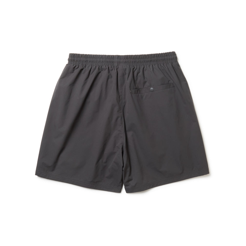 ユーティリティー ショートパンツ チャコールグレー | アウトドア | NEW ERA ニューエラ公式オンラインストア
