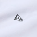 長袖 ユーティリティー オーバーサイズド　Tシャツ Wordmark Logo ホワイト | アウトドア | NEW ERA ニューエラ公式オンラインストア