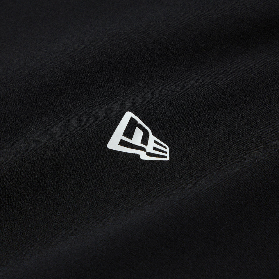 長袖 ユーティリティー オーバーサイズド　Tシャツ Wordmark Logo ブラック | アウトドア | NEW ERA ニューエラ公式オンラインストア