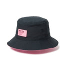 バケット01  リバーシブル Tech Air ブラック ストロベリー｜アウトドア | NEW ERA ニューエラ公式オンラインストア