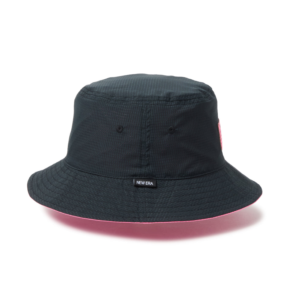 バケット01  リバーシブル Tech Air ブラック ストロベリー｜アウトドア | NEW ERA ニューエラ公式オンラインストア