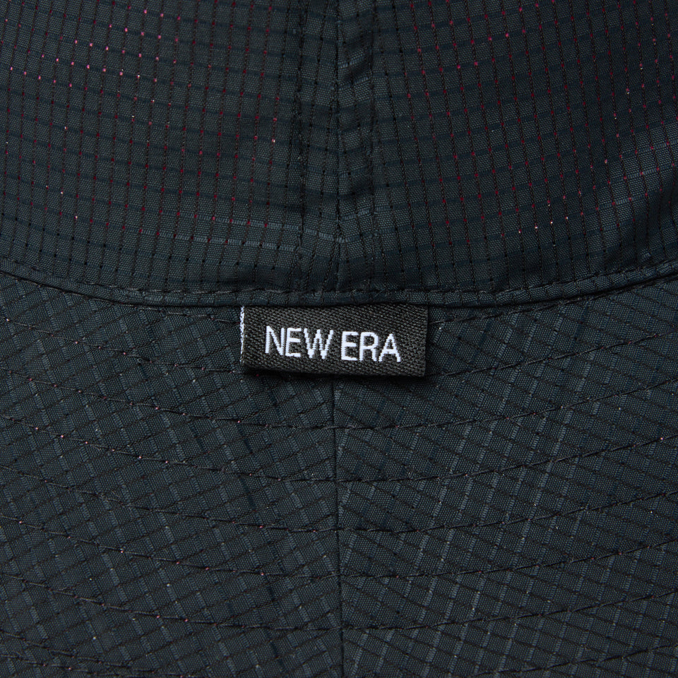 バケット01  リバーシブル Tech Air ブラック ストロベリー｜アウトドア | NEW ERA ニューエラ公式オンラインストア