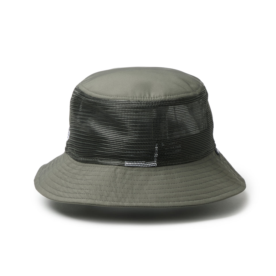 アドベンチャーライト トラッカーUtility Collection Tech Surf ダスティチャコール 26SS｜アウトドア | NEW ERA ニューエラ公式オンラインストア