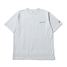半袖 ウォッシュド コットン Tシャツ Wave Logo アッシュグレー | NEW ERA ニューエラ公式オンラインストア