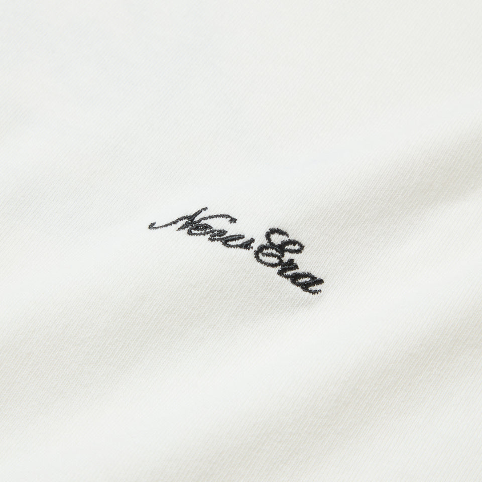 半袖 ウォッシュド コットン Tシャツ Classic Script Logo オフホワイト | NEW ERA ニューエラ公式オンラインストア