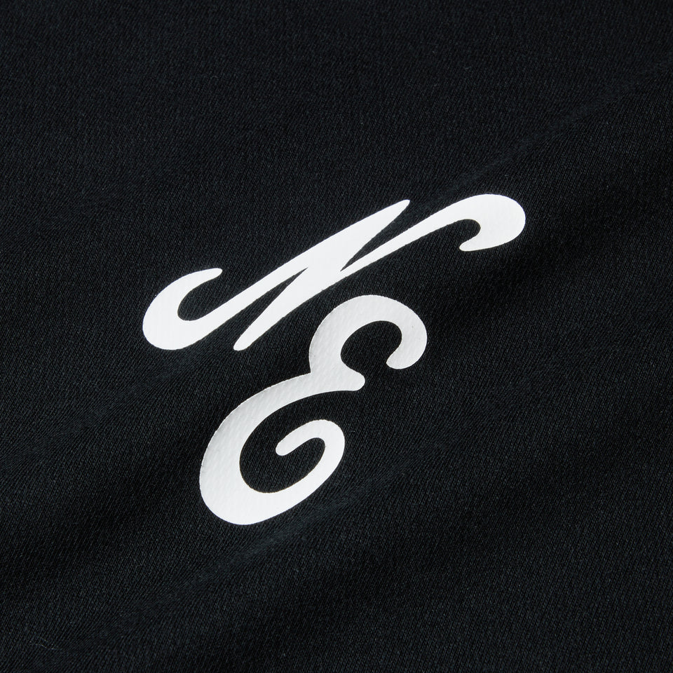 半袖 パフォーマンス Tシャツ クラシックロゴ ブラック | NEW ERA ニューエラ公式オンラインストア