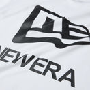 半袖 パフォーマンス Tシャツ Flag & Wordmark ホワイト | NEW ERA ニューエラ公式オンラインストア