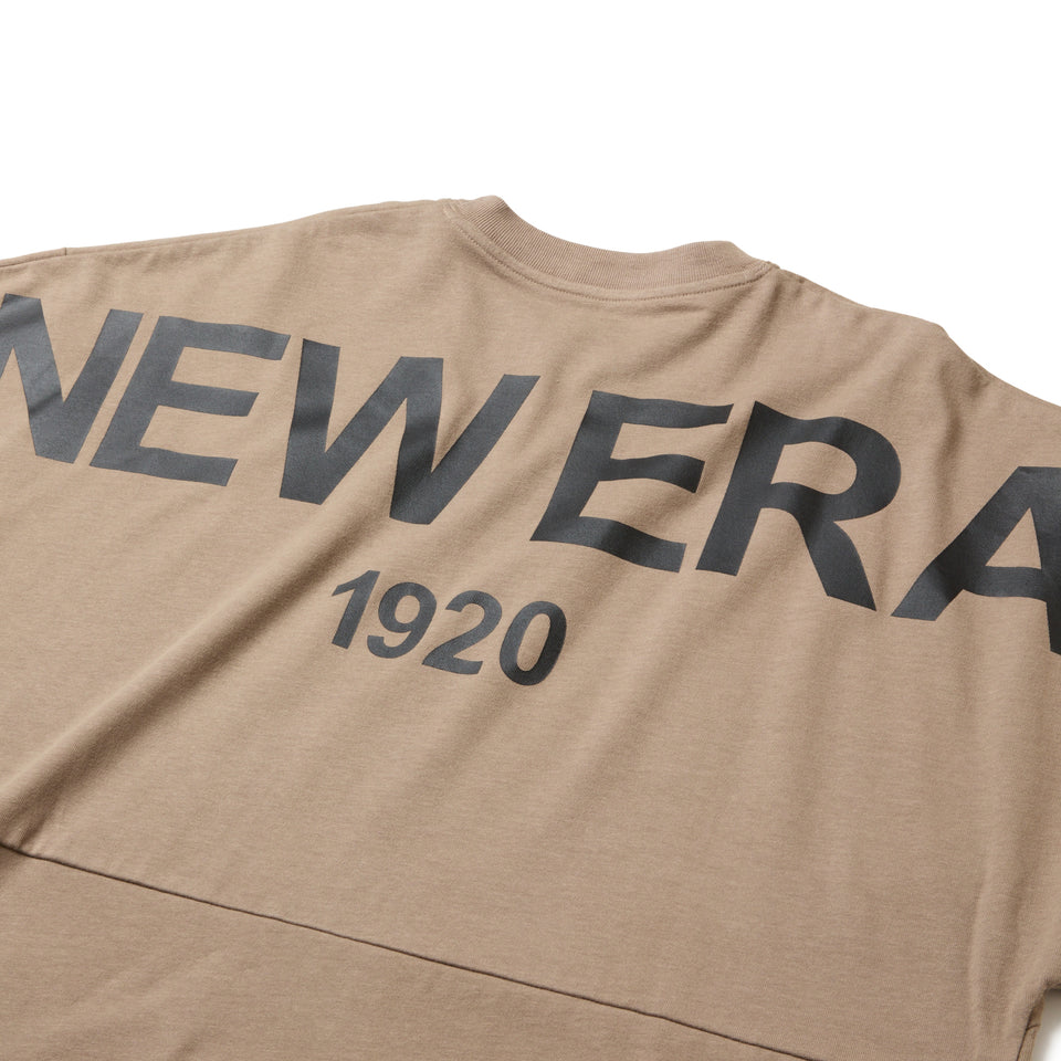 半袖 オーバーサイズド ドロップショルダー Tシャツ NEW ERA 1920 ピューター | NEW ERA ニューエラ公式オンラインストア