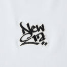 半袖 オーバーサイズド コットン Tシャツ Wall Art ホワイト | NEW ERA ニューエラ公式オンラインストア