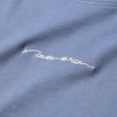 半袖 オーバーサイズド コットン Tシャツ Handwritten Logo スレート | NEW ERA ニューエラ公式オンラインストア