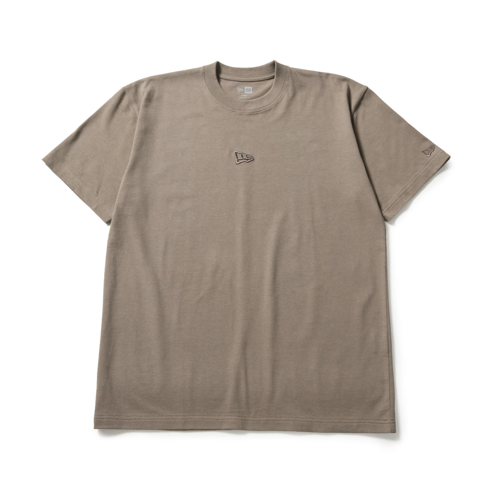 半袖 コットン Tシャツ Flag Logo Mini レイズドフラッグ刺繍 ピューター | NEW ERA ニューエラ公式オンラインストア