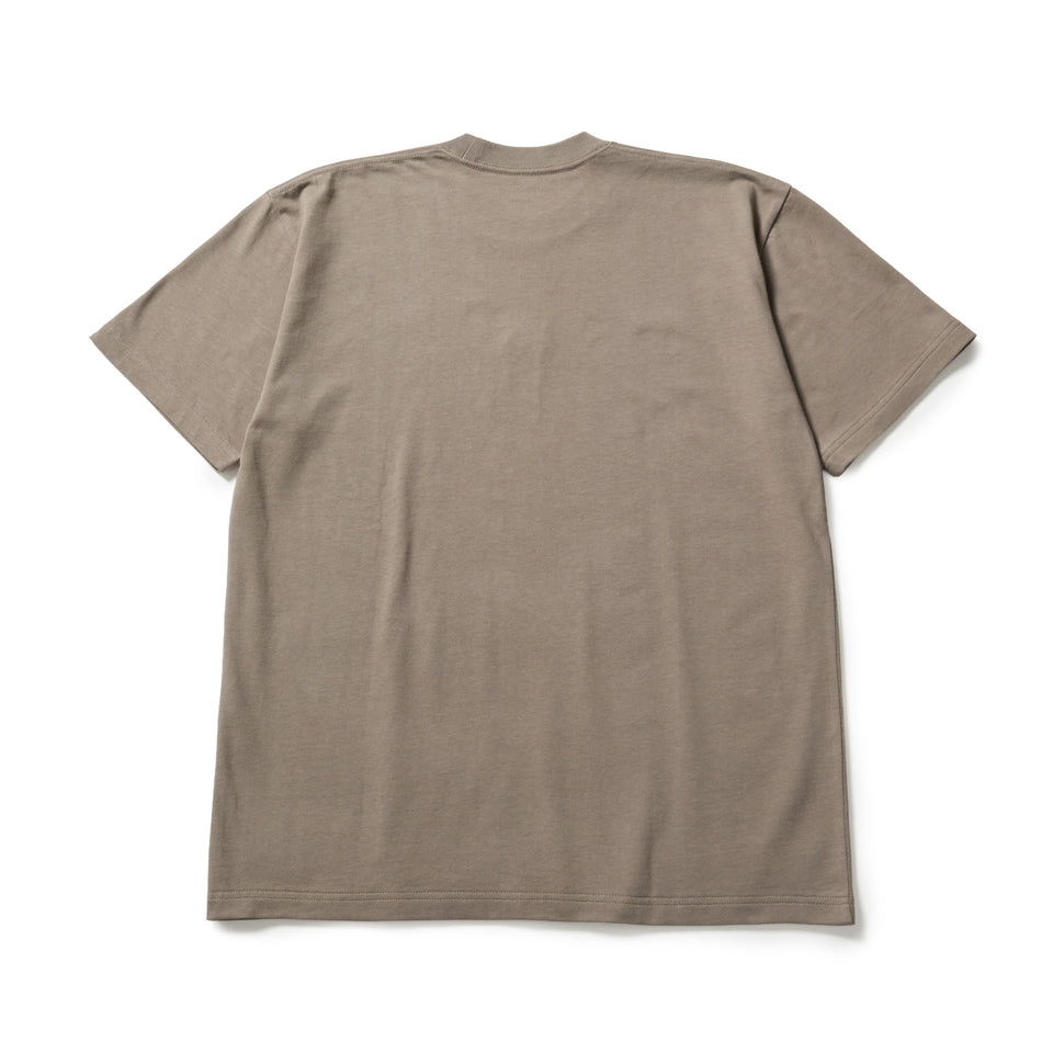 半袖 コットン Tシャツ Flag Logo Mini レイズドフラッグ刺繍 ピューター | NEW ERA ニューエラ公式オンラインストア