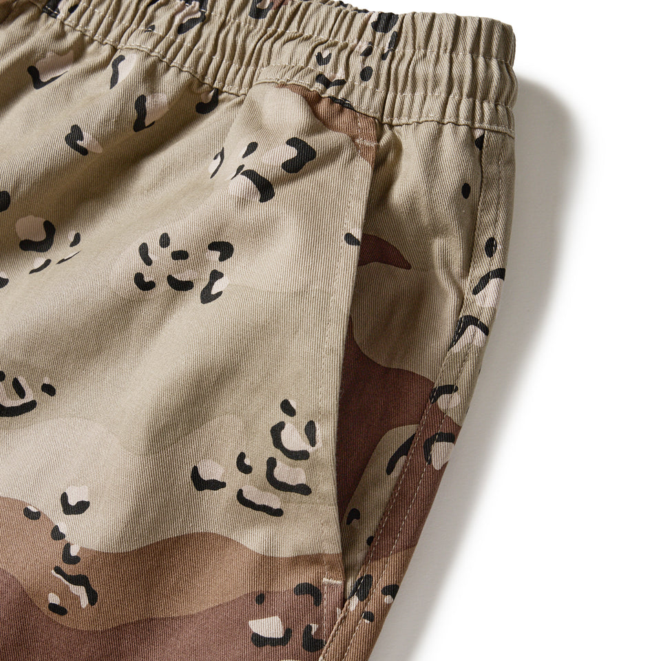 イージー ショートパンツ デザートカモ | NEW ERA ニューエラ公式オンラインストア