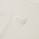 Women's 半袖 ミニ リブ Tシャツ Tonal Box Logo　 アイボリー | NEW ERA ニューエラ公式オンラインストア