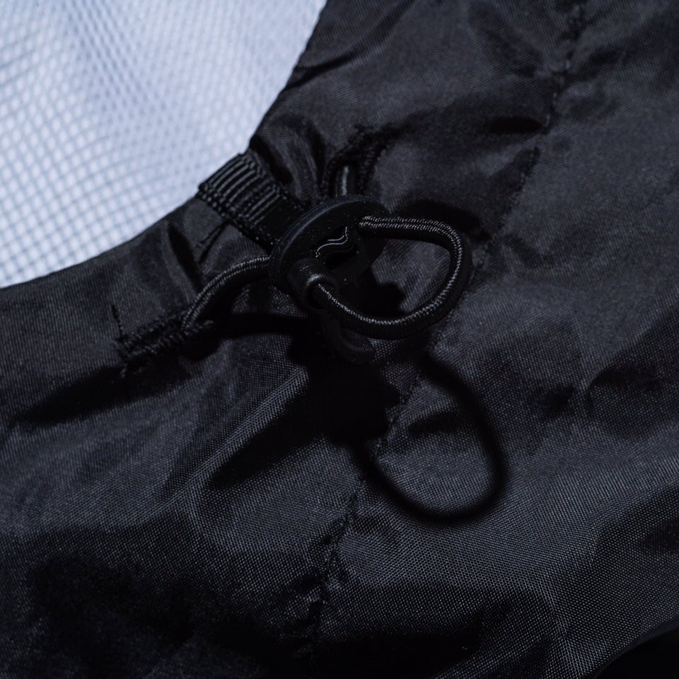 ウィンド フーディージャケット パイピング ブラック/ホワイト