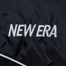 ウィンド フーディージャケット パイピング ブラック | パフォーマンスアパレル - 14861196 - S | NEW ERA ニューエラ公式オンラインストア