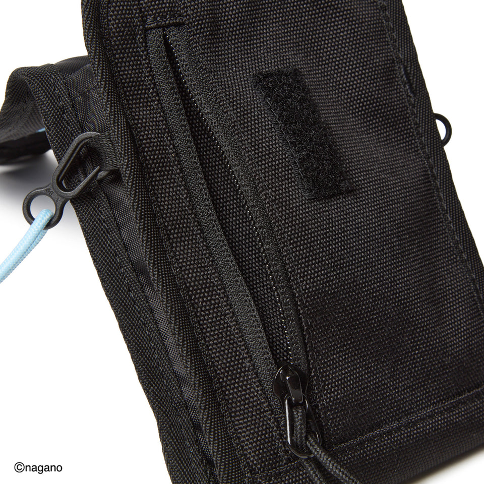 スクエアネックポーチ 0.5L ちいかわ ちいかわ・ハチワレ・うさぎ ブラック | NEW ERA ニューエラ公式オンラインストア