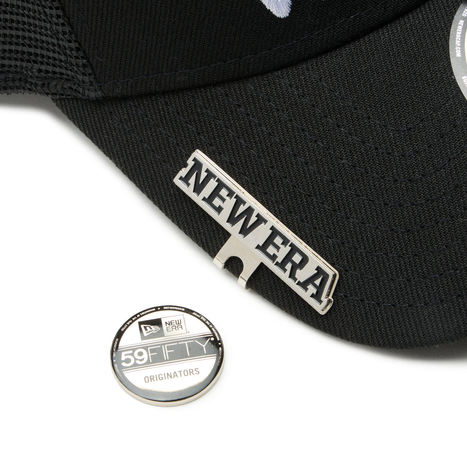 ベーシックマーカー ワードマークロゴ/バイザーステッカー シルバー/ブラック | ゴルフ | NEW ERA ニューエラ公式オンラインストア
