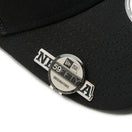 ベーシックマーカー ワードマークロゴ/バイザーステッカー シルバー/ブラック | ゴルフ | NEW ERA ニューエラ公式オンラインストア