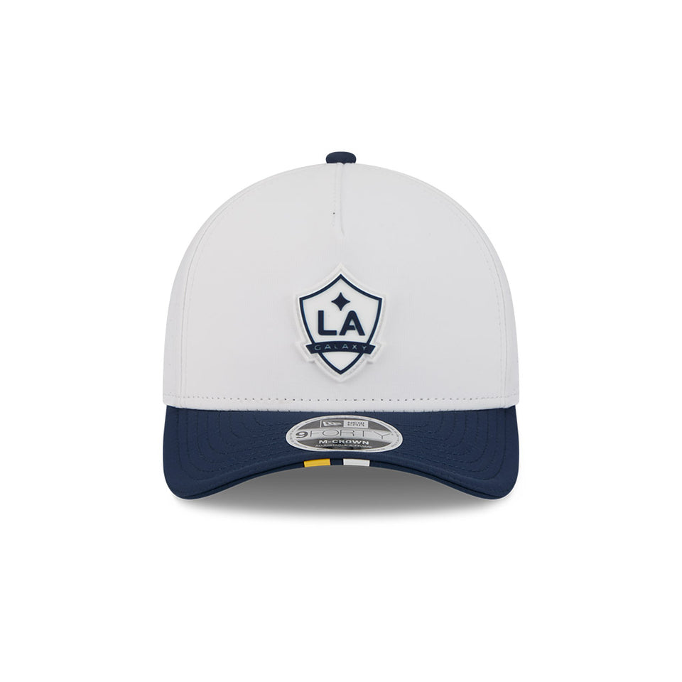 9FORTY A-Frame Major League Soccer Kick Off ロサンゼルス・ギャラクシー | NEW ERA ニューエラ公式オンラインストア