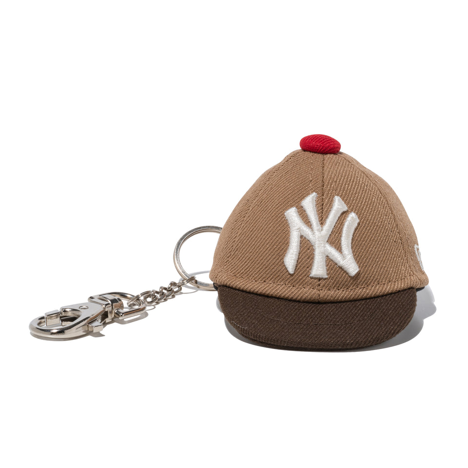 キャップキーホルダー ニューヨーク・ヤンキース Happy Holidays カーキ ウォルナット