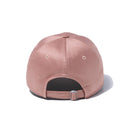 9TWENTY Valentine's Day サテン ニューヨーク・ヤンキース ピンクベージュ | NEW ERA ニューエラ公式オンラインストア
