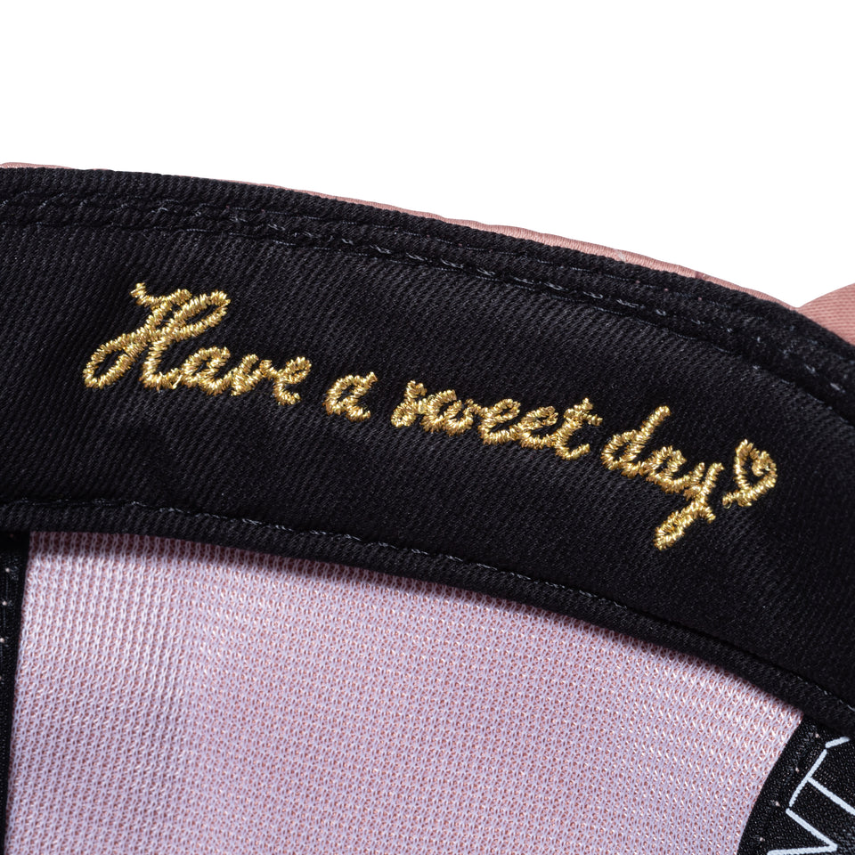 9TWENTY Valentine's Day サテン ニューヨーク・ヤンキース ピンクベージュ | NEW ERA ニューエラ公式オンラインストア