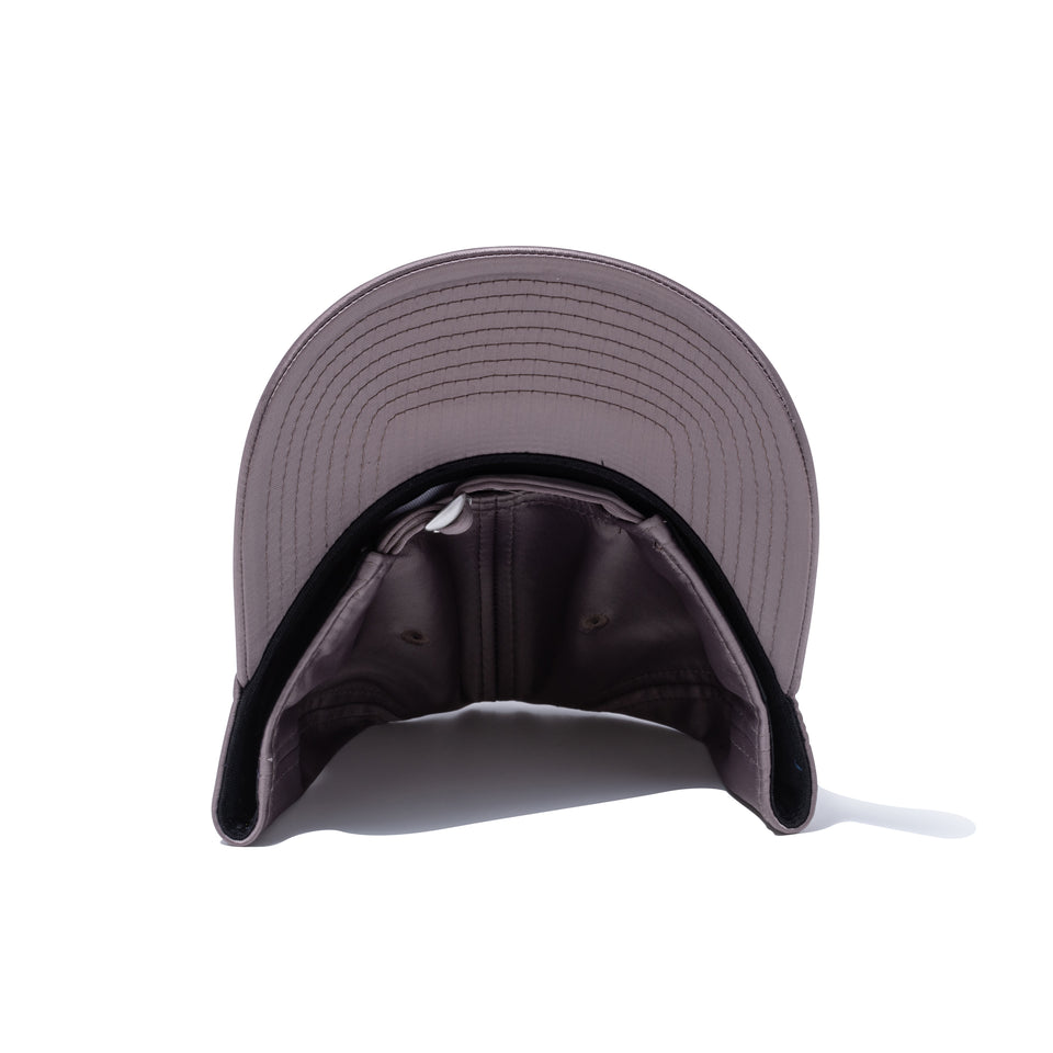 9TWENTY Valentine's Day サテン ニューエラロゴ アッシュグレー