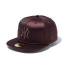 59FIFTY Valentine's Day サテン ニューヨーク・ヤンキース ダークブラウン | NEW ERA ニューエラ公式オンラインストア