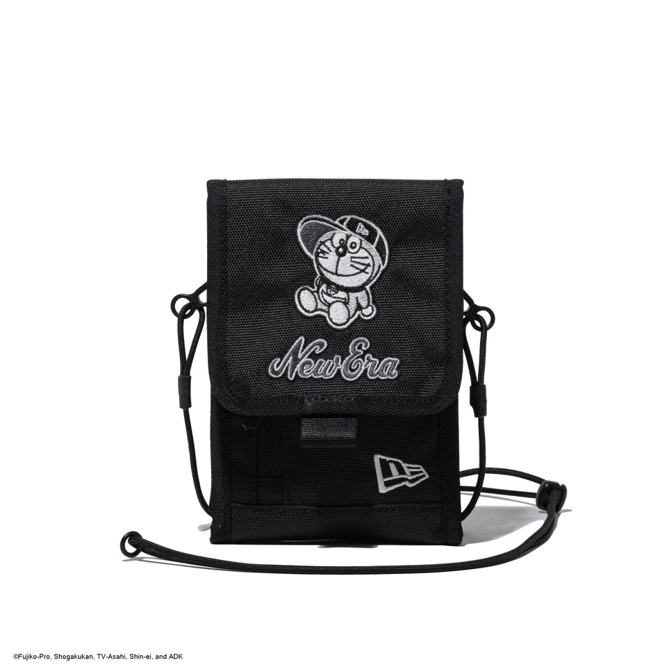NEWERA　ドラえもん　サコッシュ ネックポーチ 0.3L ドラえもん ブラック | ニューエラオンラインストア
