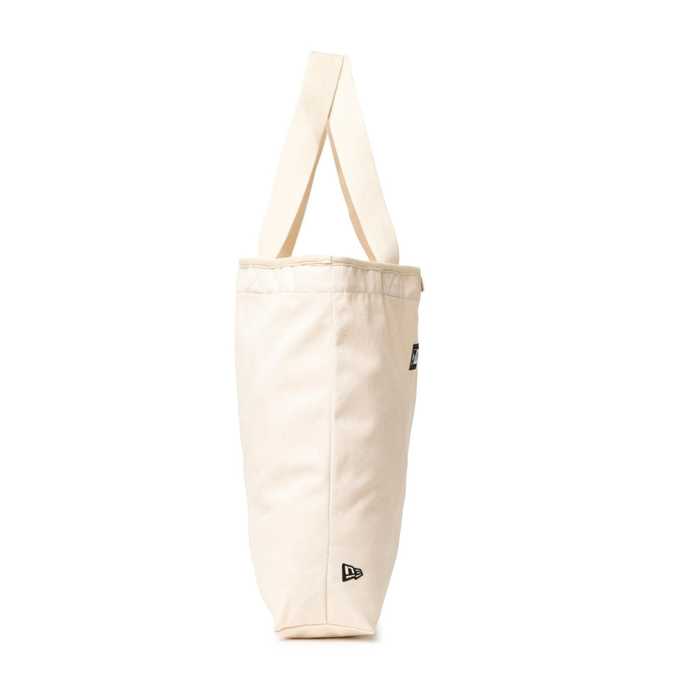 ライトトートバッグ 14L ボックスロゴ アイボリー - 14521351 - OSFM | NEW ERA ニューエラ公式オンラインストア