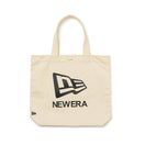 ライトトートバッグ 14L フラッグロゴ アイボリー × ブラック - 14521353 - OSFM | NEW ERA ニューエラ公式オンラインストア