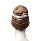 ベーシック カフニット バイザステッカー ストライプ ベージュ | NEW ERA ニューエラ公式オンラインストア