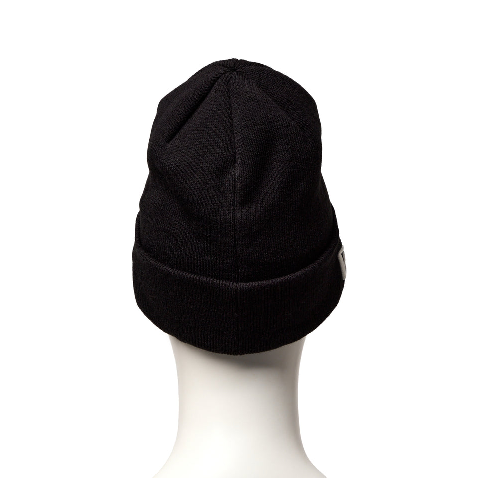 ベーシック カフニット レイズド フラッグロゴ ブラック | NEW ERA ニューエラ公式オンラインストア
