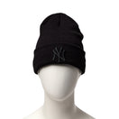 ベーシック カフニット ニューヨーク・ヤンキース  Tonal Logo ブラック | NEW ERA ニューエラ公式オンラインストア