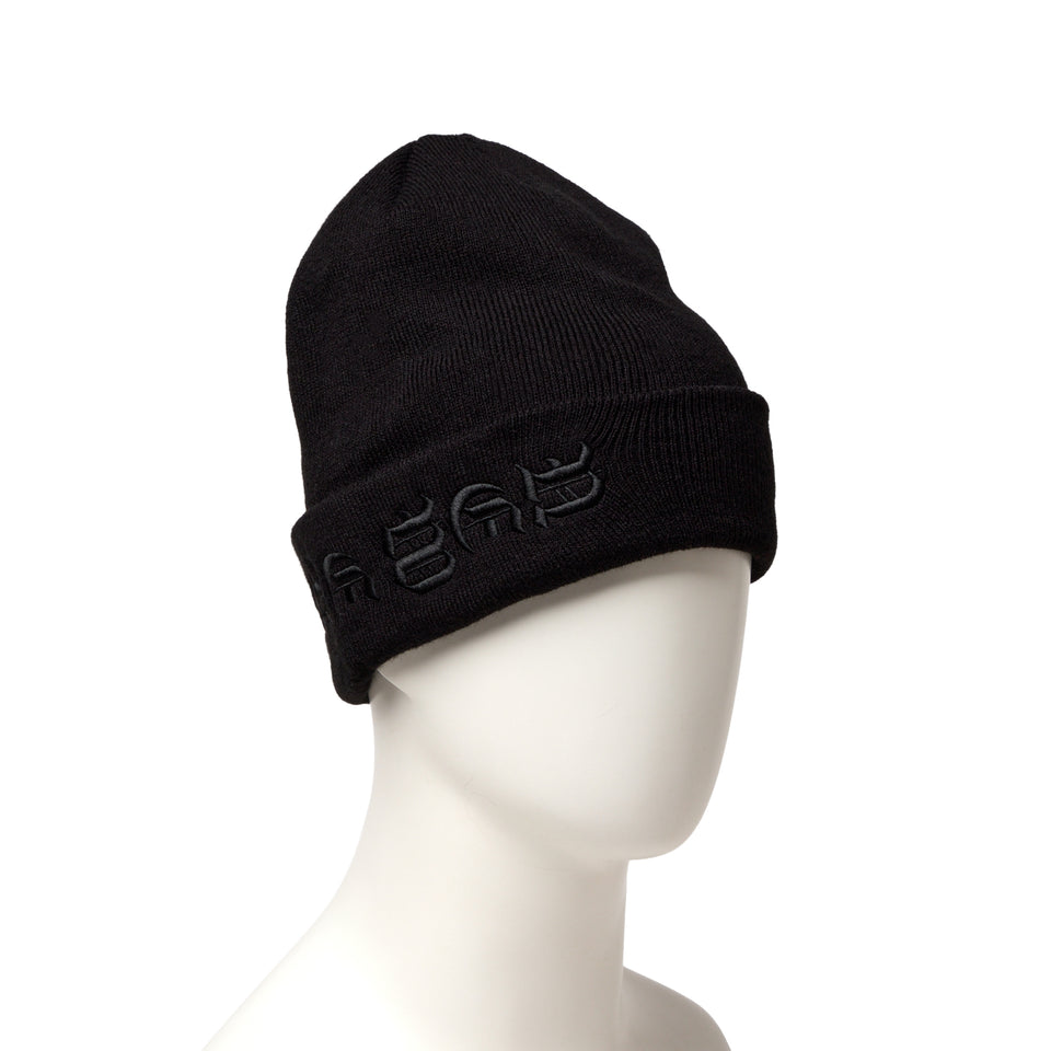 ベーシック カフニット Big Old English ブラック ブラック | NEW ERA ニューエラ公式オンラインストア
