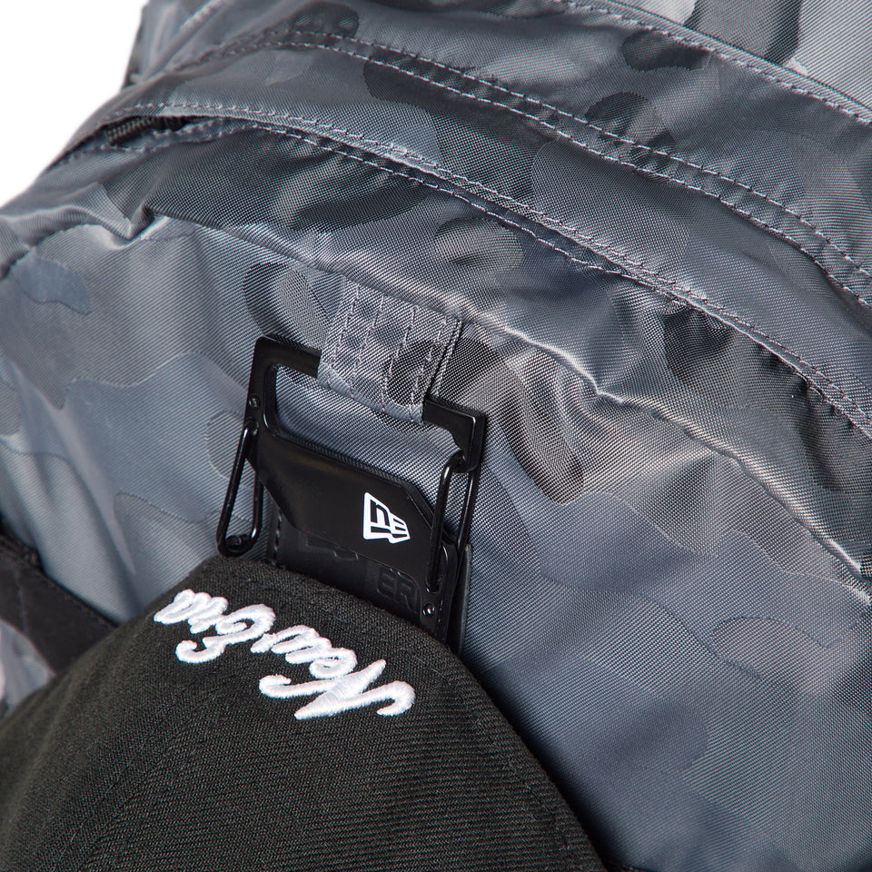 キャリアパック 35L ジャカードカモ グレー | NEW ERA ニューエラ公式オンラインストア