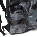 キャリアパック 35L ジャカードカモ グレー | NEW ERA ニューエラ公式オンラインストア